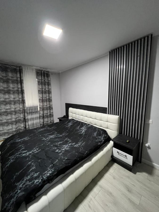 090 Area Daire Tiran Dış mekan fotoğraf